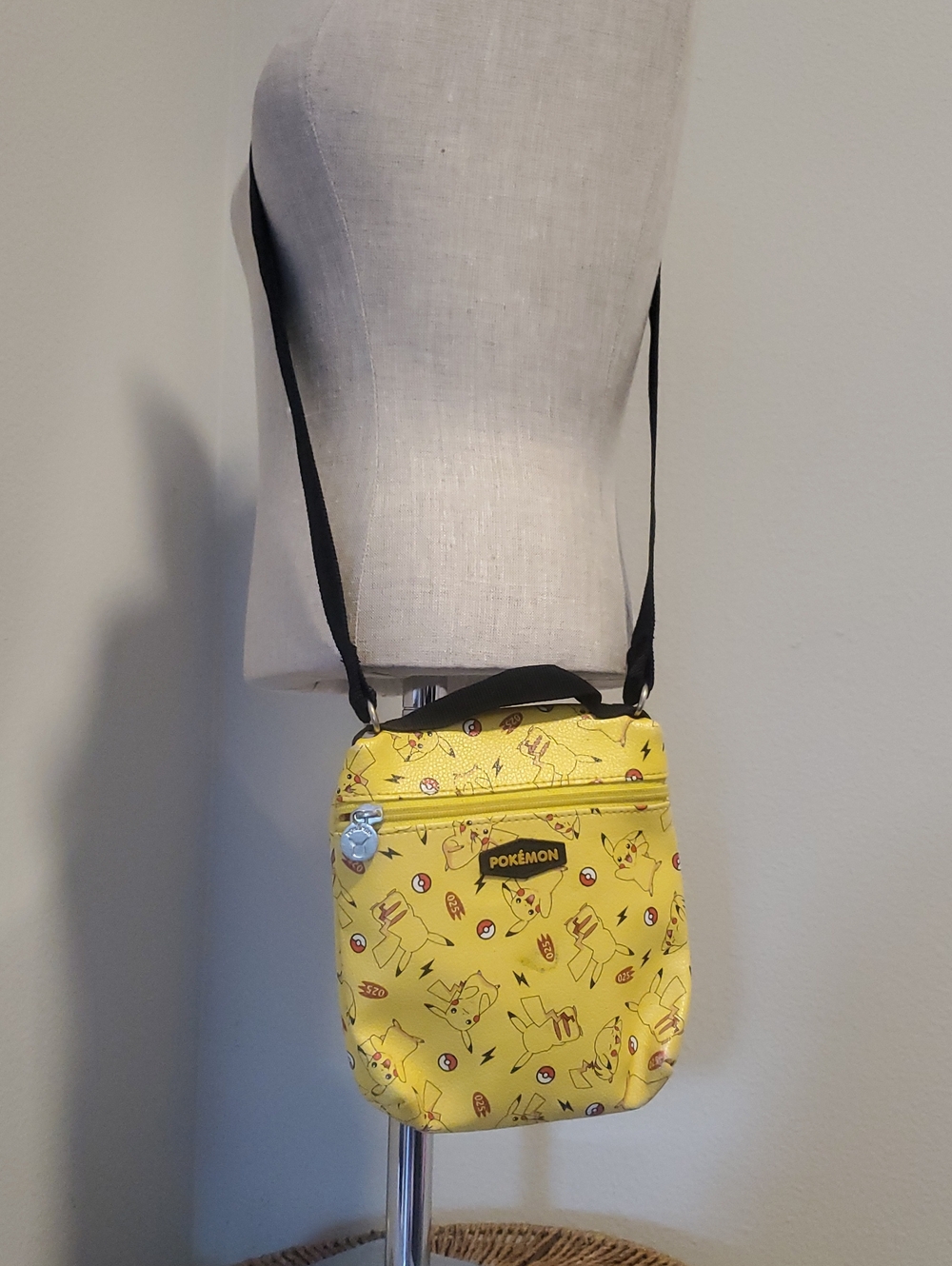 Vintage Yellow Pikachu Crossbody Bag